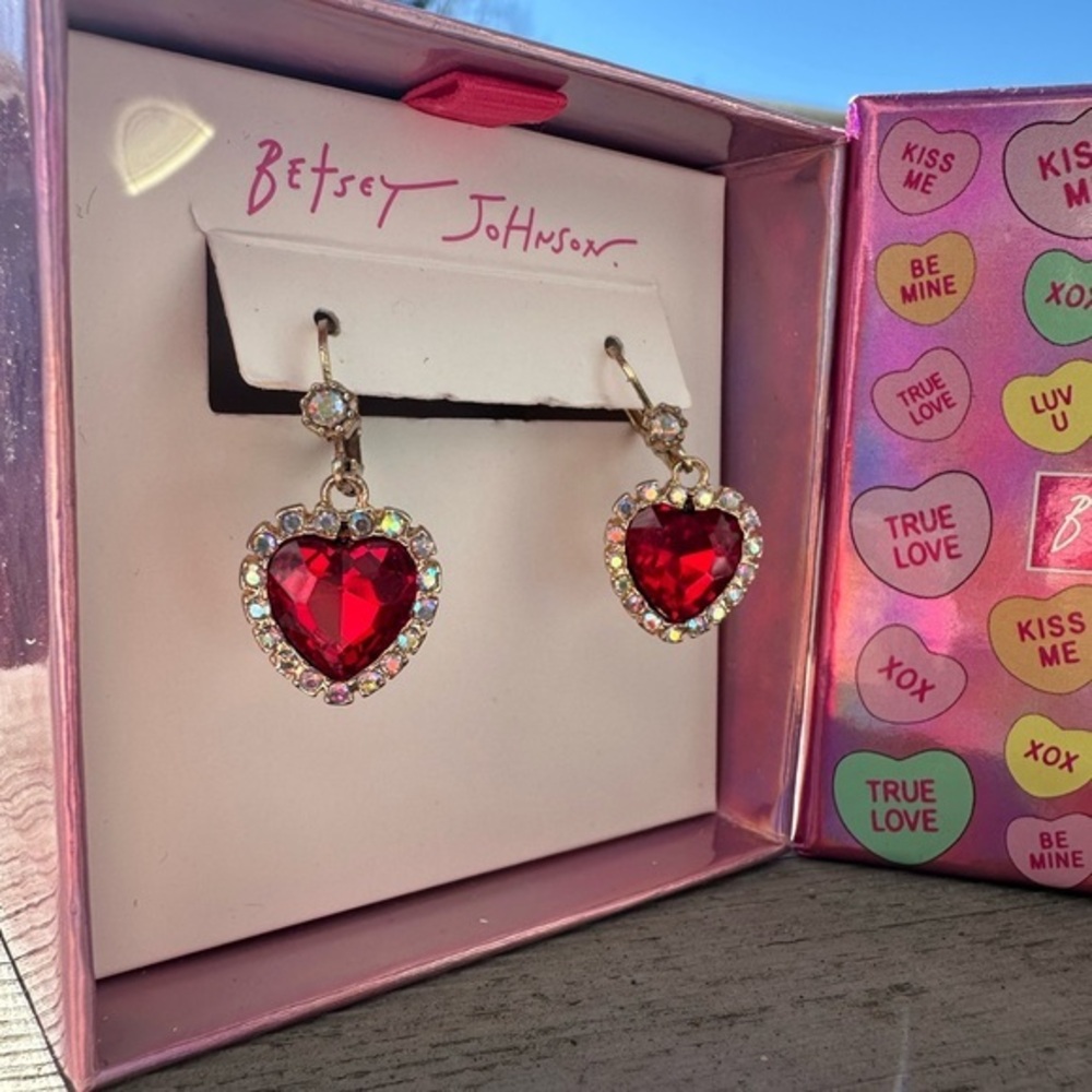 Betsey Johnson One Love Red Crystal Heart Drop Dangle Earrings Crystal Accents